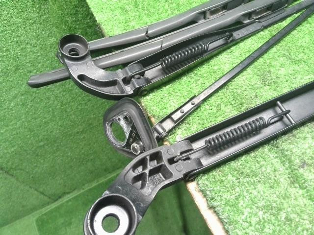 レクサス LS460 後期 DBA-USF40 フロントワイパーアーム左右セット 85211-50160 自社品番250060