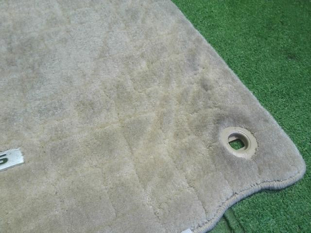 レクサス LS460 後期 DBA-USF40 純正フロアマット 1台分 ロゴ入 フロント リア 運転席 助手席 自社品番250060