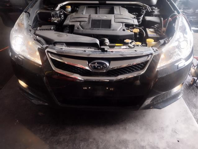 レガシィ DBA-BM9 左右 ヘッドランプ ヘッドライト 運転席 助手席 HID コイト100-20061　 84001AJ090 自社品番250071