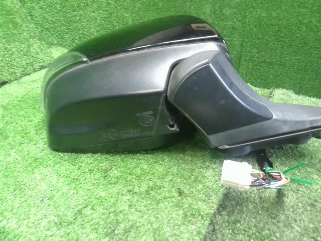 レガシィ DBA-BM9 右 運転席 ドアミラー　サイドミラー　ウィンカー　MITUBA：VB21　 91036AJ220 自社品番250071