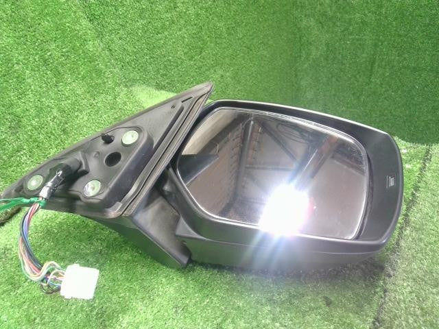 レガシィ DBA-BM9 右 運転席 ドアミラー　サイドミラー　ウィンカー　MITUBA：VB21　 91036AJ220 自社品番250071