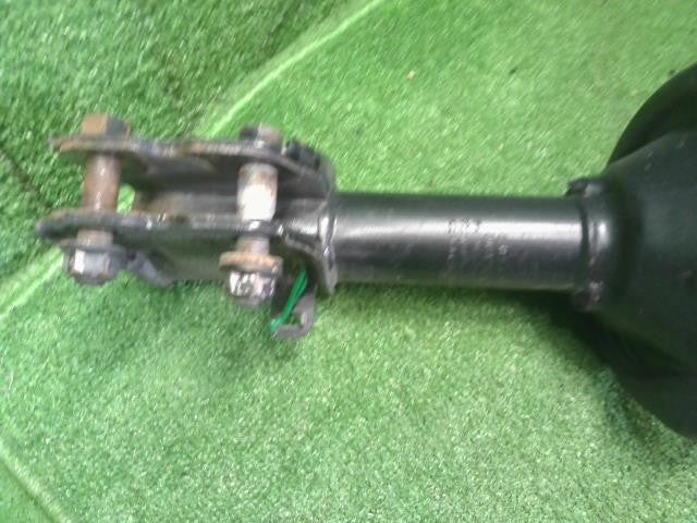 レガシィ DBA-BM9 右フロント　ストラット　ショック　スプリング　バネ　運転席側 20310AJ020 自社品番250071