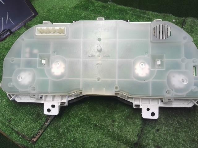 レガシィ DBA-BM9 スピードメーター デジタル　85022AJ360 自社品番250071