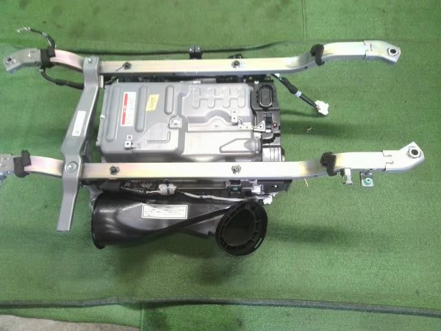 フリード DAA-GP3 HV　ハイブリッドバッテリー KEIHIN 1D010-RE0-J01 自社品番250073