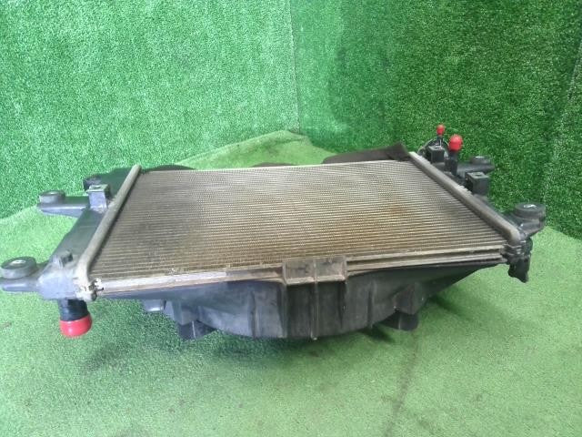 ハイゼット EBD-S211P ラジエーター 5枚羽　電動ファン　シュラウド付　16400-B5040 自社品番250074