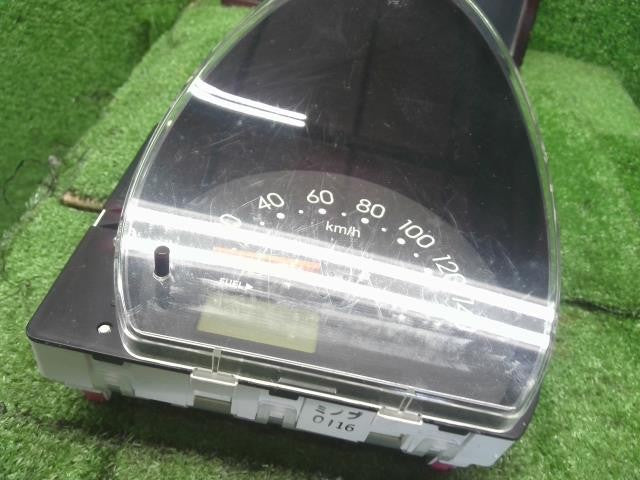 ハイゼット EBD-S211P スピードメーター　4WD 83220-B5B10 自社品番250074