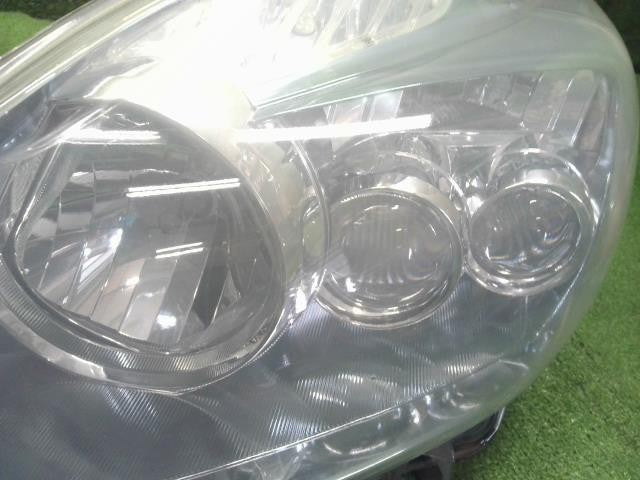 プリウス DAA-ZVW30 左ヘッドランプ　ヘッドライト　助手席側　コイト47-30　LED　 81185-47340 自社品番250076