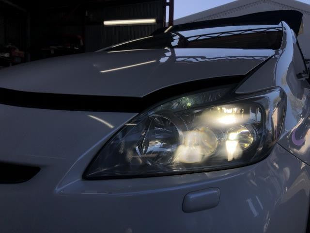 プリウス DAA-ZVW30 左ヘッドランプ　ヘッドライト　助手席側　コイト47-30　LED　 81185-47340 自社品番250076