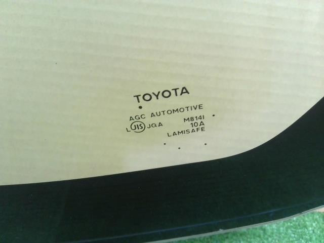 プリウス DAA-ZVW30 フロントガラス ウィンドウシールドガラス　56101-47935 自社品番250076