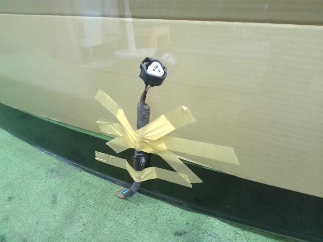 プリウス DAA-ZVW30 フロントガラス ウィンドウシールドガラス　56101-47935 自社品番250076