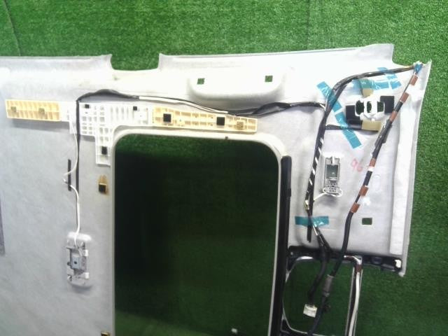 プリウス DAA-ZVW30 ルーフライニング　63310-47090-B0 自社品番250076