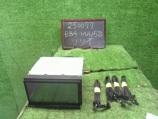 パナソニック ストラーダ CN-R300D カーナビゲーション  ソリオMA15S外し　自社品番250077