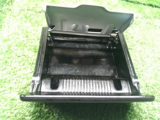 エブリィ EBD-DA64V 純正 灰皿 89810-58J00-5PK 自社品番250080