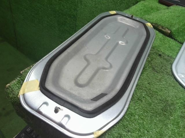エブリィ EBD-DA64V 荷室カバー フタ 2枚セット 75480-68H00 自社品番250080