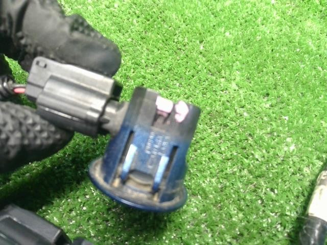 ノート DBA-E12 フロント　ソナー　4個 B8501-CN90A 自社品番250082