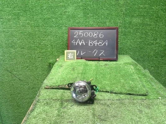 ルークス 4AA-B48A 右フォグランプ 右フォグライト　運転席側　Valeo　F1-01R　26150-8990E 自社品番250086　品番参考程度クレーム対象外