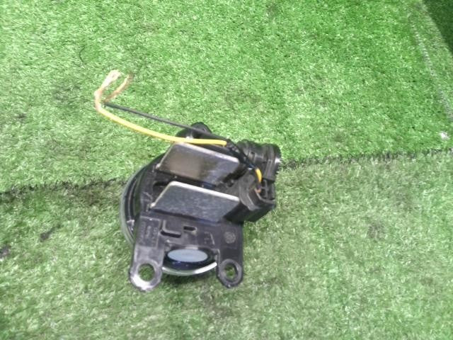 ルークス 4AA-B48A 左フォグランプ 左フォグライト　助手席側　Valeo　F1-01L　26155-8990E 自社品番250086　品番参考程度クレーム対象外