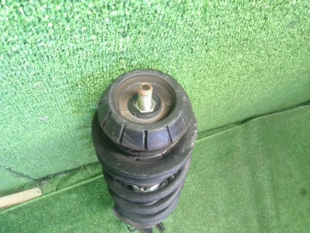 ルークス 4AA-B48A 左フロントストラット　ショック　スプリング　助手席側 E4303-7NB2A 自社品番250086　品番参考程度クレーム対象外