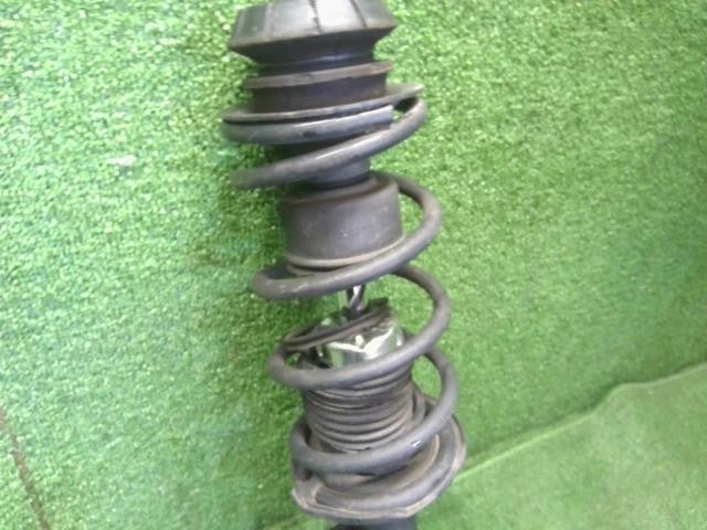 ルークス 4AA-B48A 左フロントストラット　ショック　スプリング　助手席側 E4303-7NB2A 自社品番250086　品番参考程度クレーム対象外