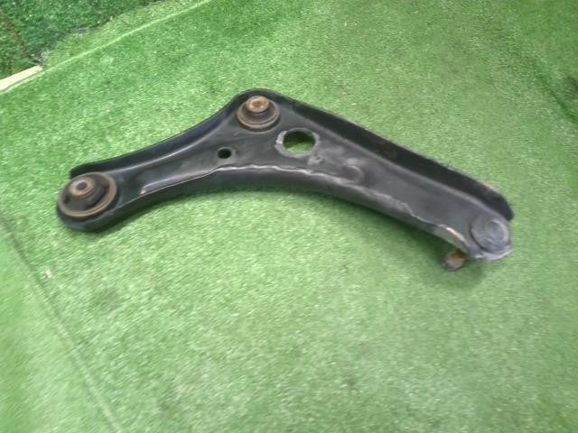 ルークス 4AA-B48A 左フロントロアアーム　ロアーム　助手席側　 54501-7MA0B 自社品番250086　品番参考程度クレーム対象外