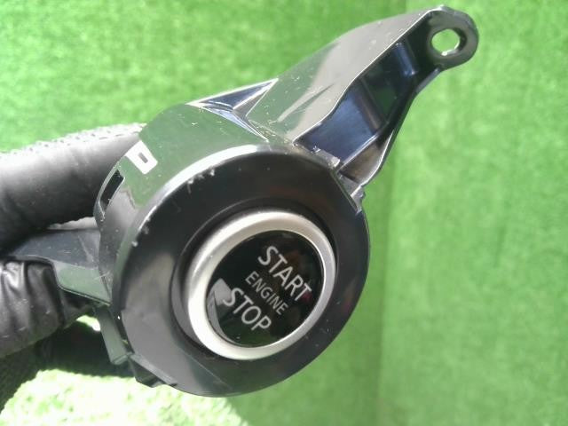 ルークス 4AA-B48A イグニッションスイッチ  プッシュスタート エンジンスイッチ 自社品番250086