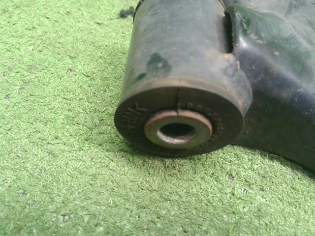 NV150 ＡＤ DBF-VY12 左フロントロアアーム 左Fロアアーム 助手席側 54501-8Y50B 自社品番250087