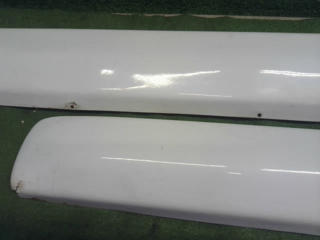 エブリィ V-DE51V 左右サイドステップ サイドスポイラー 運転席側 助手席側 自社品番250092 色：26U