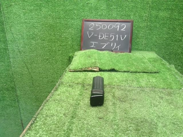 エブリィ V-DE51V シフトノブ 28160-62B00-5PK 自社品番250092