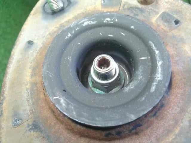 アコード DAA-CR6 左フロントストラット　助手席側 51621-T3W-J03 自社品番250097