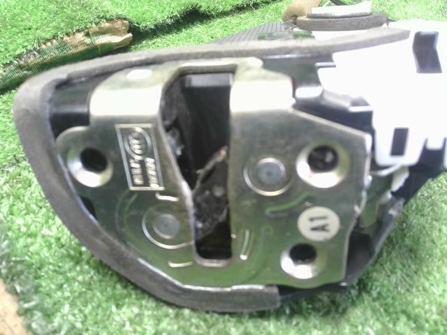 アコード DAA-CR6 左リアドアロック 72650-T0A-A11 自社品番250097