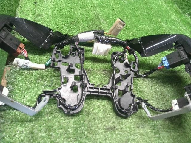 アコード DAA-CR6 ステアリング ハンドルスイッチ 35880-T2A-A01 自社品番250097