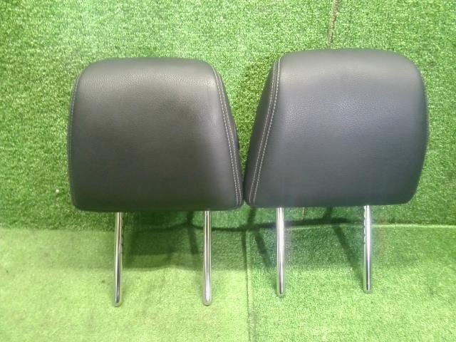 アコード DAA-CR6 ヘッドレスト1台分　レザー　運転席側　助手席側　フロント　リア　左右 81140-T3W-J41ZA 自社品番250097