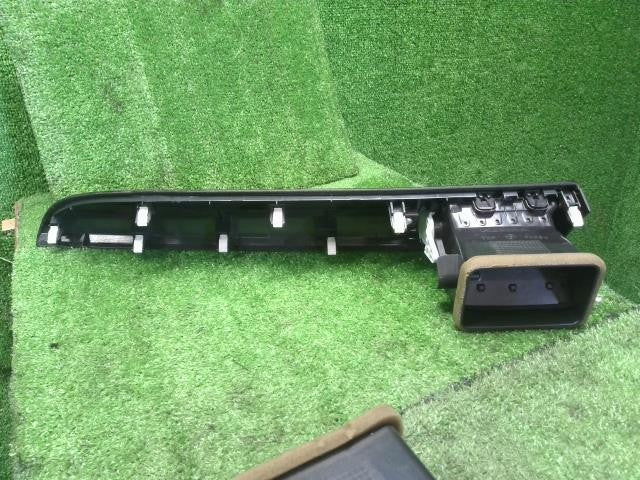 アコード DAA-CR6 木目調ダッシュパネル　エアコン吹き出し口　 77630-T2M-T12ZA 自社品番250097