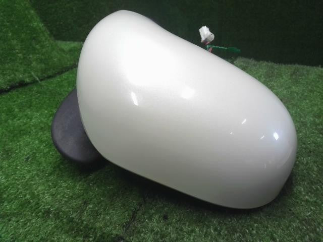 キューブ DBA-Z12 右 運転席 ドアミラー　サイドミラー　イチコ8289　96301-1FU4C 自社品番250098　色BRU