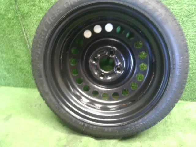 キューブ DBA-Z12 スペアタイヤ 1本 純正 T125/70D15 J15×4T 4穴 PCD100 ハブ径60mm MAXXIS 自社品番250098