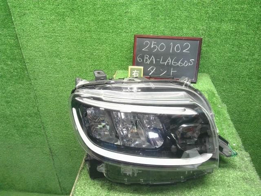 タント 6BA-LA660S 右ヘッドランプ　右ヘッドライト　運転席側　LED　コイト100-69074　 81130-B2720 自社品番250102