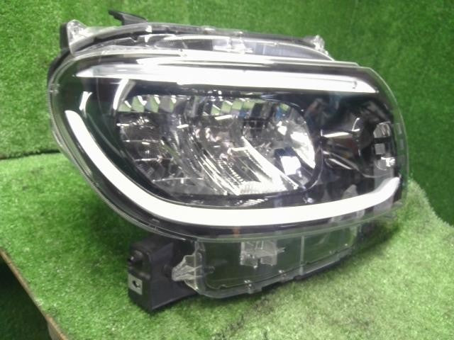 タント 6BA-LA660S 右ヘッドランプ　右ヘッドライト　運転席側　LED　コイト100-69074　 81130-B2720 自社品番250102