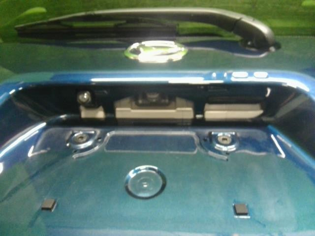 タント 6BA-LA660S バックドア　リアゲートドア　ハイマウント　カメラ　スポイラー 67005-B2F00-B0 自社品番250102　色B82