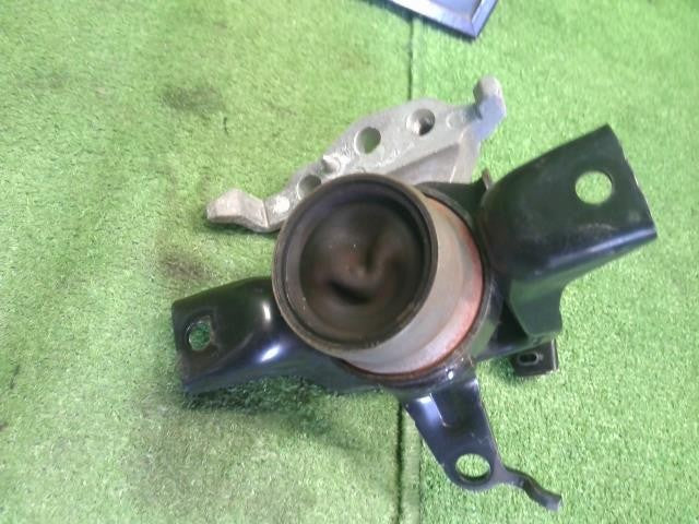 タント 6BA-LA660S エンジンマウント２個　EGマウント 12305-B2310 自社品番250102