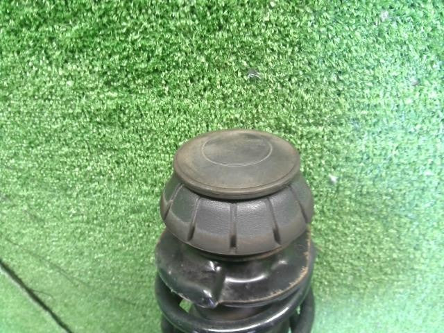 タント 6BA-LA660S 左フロントストラット　ショック　スプリング　バネ　助手席側　 48520-B9325 自社品番250102