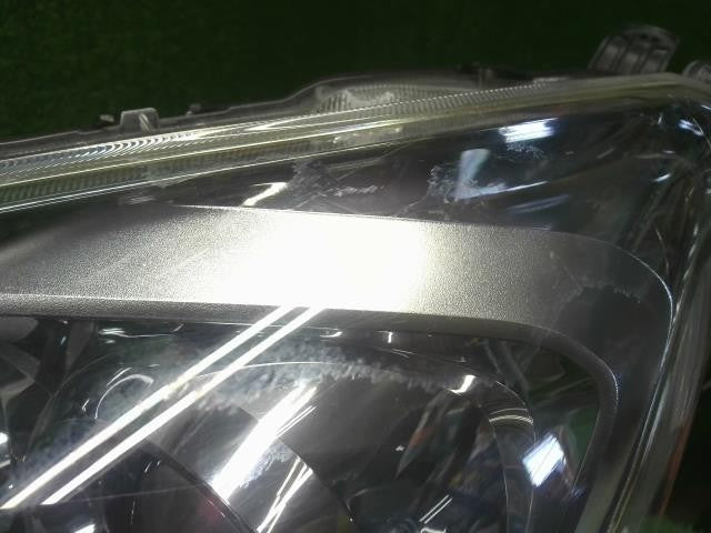 アクア DAA-NHP10 左ヘッドランプ　ヘッドライト　助手席側　コイト　52-291 81150-52K40 自社品番250106