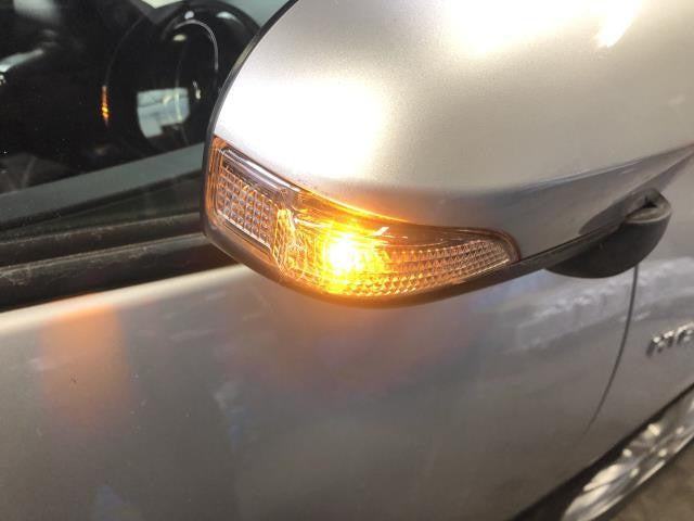 アクア DAA-NHP10 右 運転席 ドアミラー サイドミラー　ウィンカー　1F7　TOKAIRIKA　87910-52F40 自社品番250106