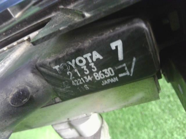 アクア DAA-NHP10 7枚羽　ラジエーター 電動ファン　2WD　16400-21330 422134-8630　自社品番250106