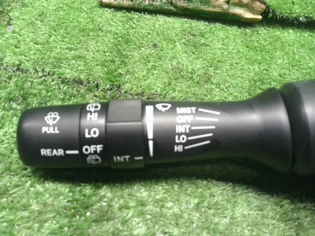 アクア DAA-NHP10　ワイパースイッチ　 ディマースイッチ　コンビネーション　TOKAIRIKA　 84652-42132 自社品番250106