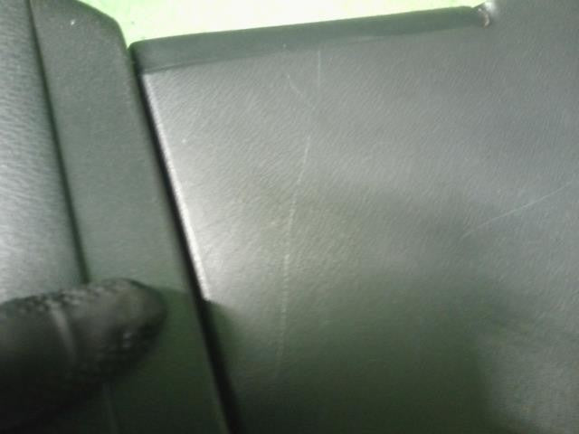 アクア DAA-NHP10 コンソールボックス　肘掛け　アームレスト　 ドリンクホルダー付　ビス付　58905-52060-C0 自社品番250106