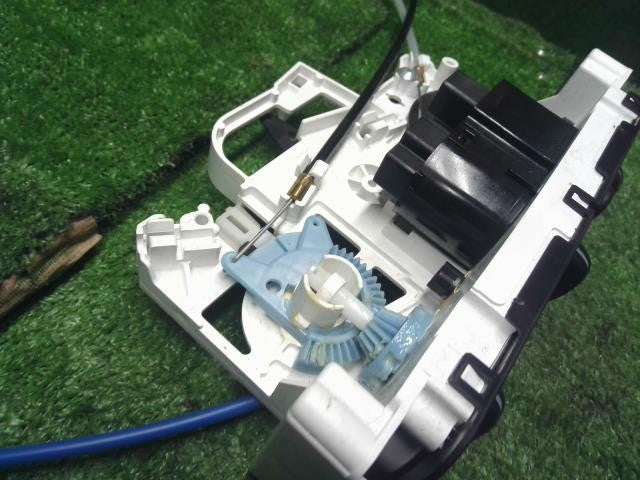 ジムニー ABA-JB23W エアコンスイッチパネル ACスイッチパネル マニュアルA/C 74400-70J42-5PK 自社品番250110