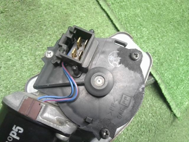 ジムニー ABA-JB23W フロントワイパーモーター Ｆワイパーモーター デンソー 38101-81A01 自社品番250110