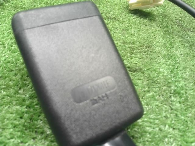 ジムニー ABA-JB23W 運転席 ドライバーシートベルト バックル 受けのみ 84910-57M60 自社品番250110