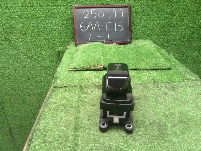 ノート 6AA-E13 シフトレバー セレクトレバー 自社品番250111