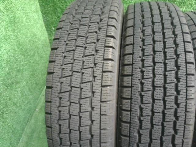 12インチ 冬 スタッドレスタイヤ 4本 24年 145/80R12 W300 ブリヂストン エブリィ外し 自社品番250113